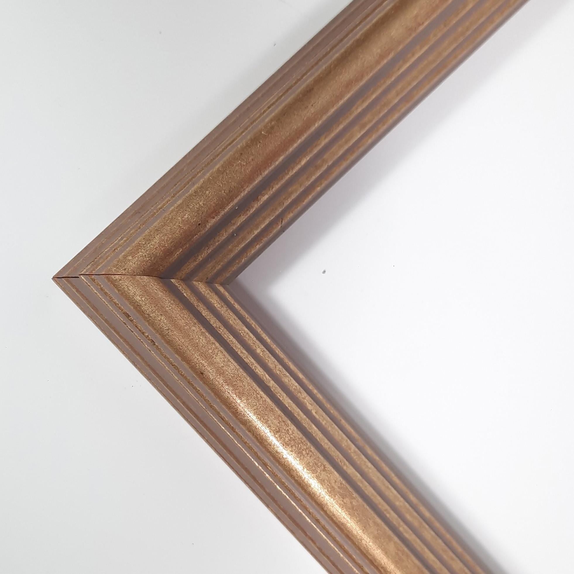 8x10 Light Gold Picture Frame: Solid Wood, Vintage Molding