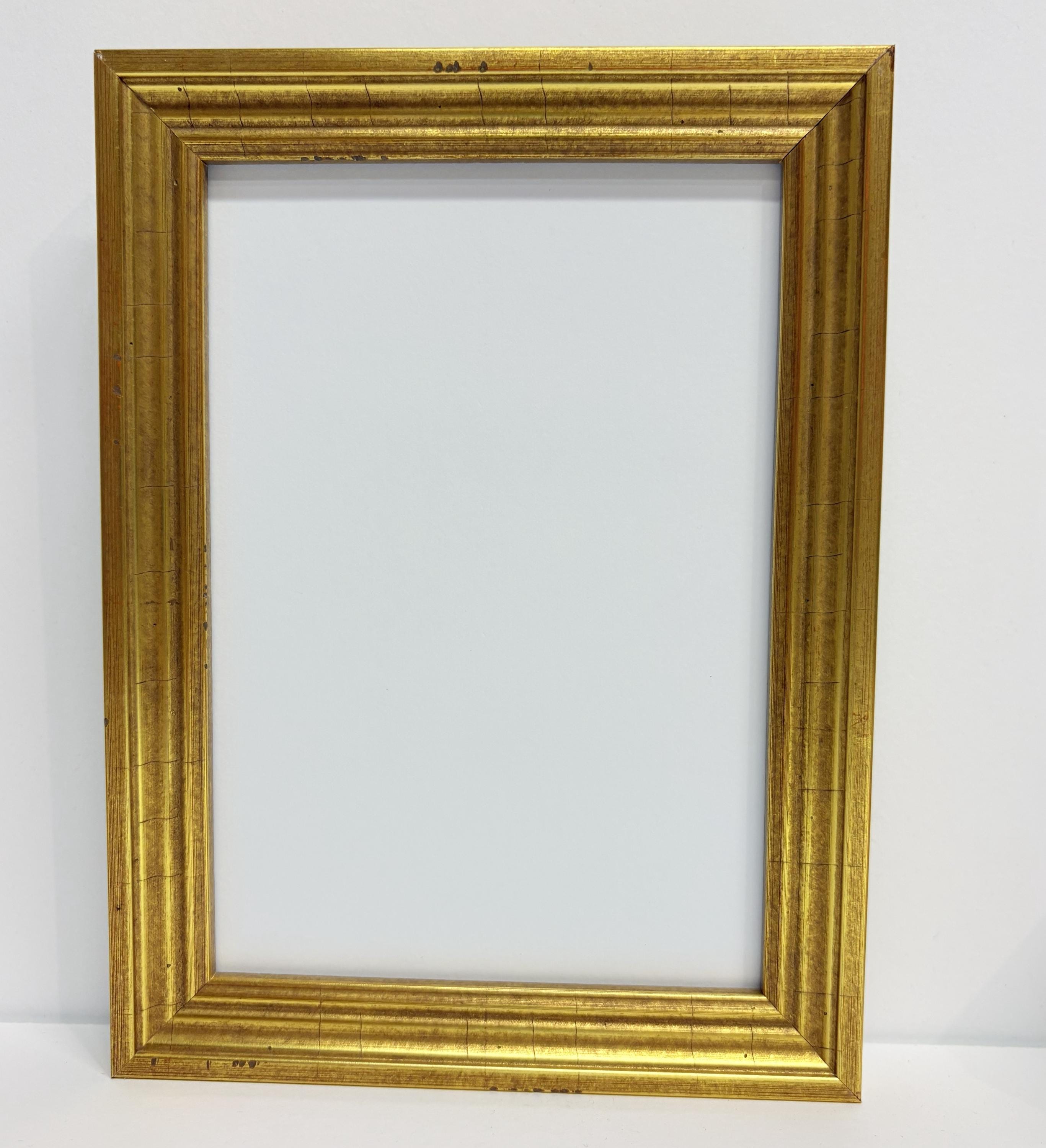 5x7 Distressed Gold, Solid Wood Picture Frame